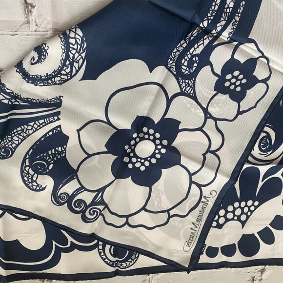 Monique Martin Navy Blue & White Square Scarf With Floral Design - Picture 4 of 5